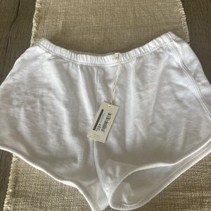 Z Supply white shorts size small NWT